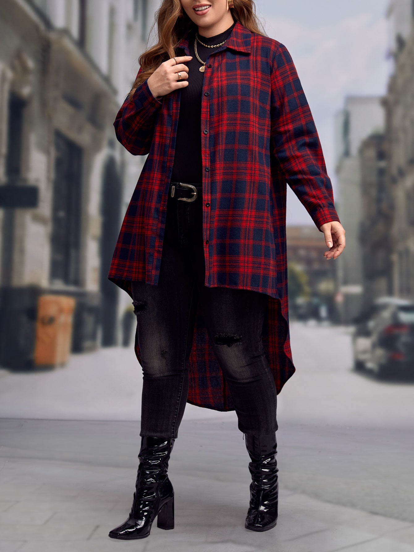 بلوزة طباعة مربع النقش بحافة عالي ومنخفض مقاس كبير