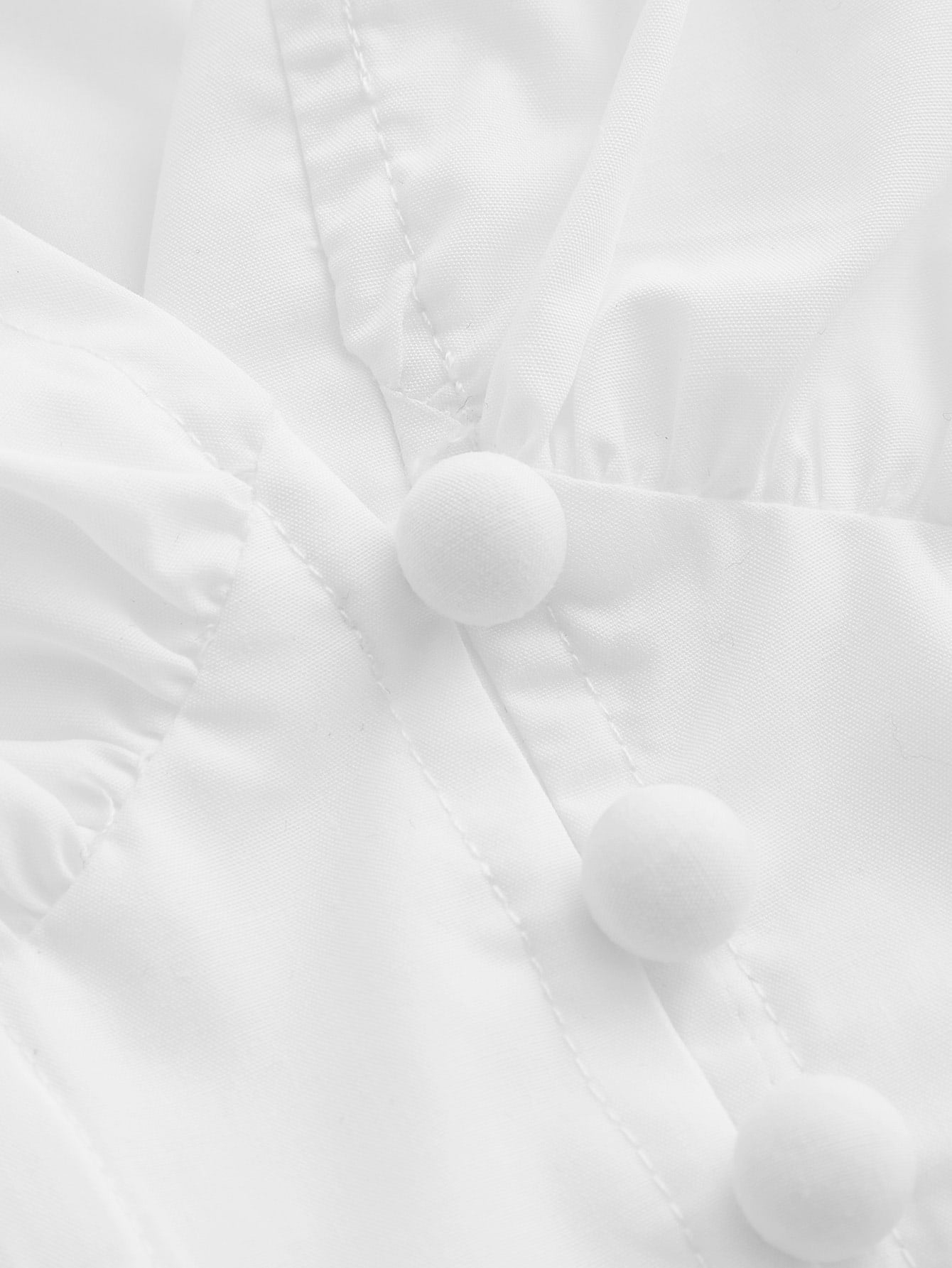 بلوزة موحدة اللون ربطة امامية حافة مكشكشة