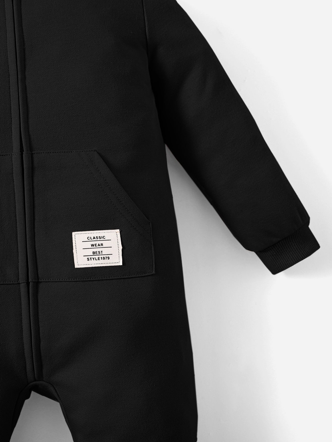 بدلة قفز خطابية للأطفال الرضع مع قبعة