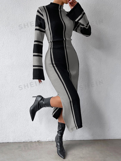 فستان صوفي ألوان متباينة وقوف الياقة بحافة شق