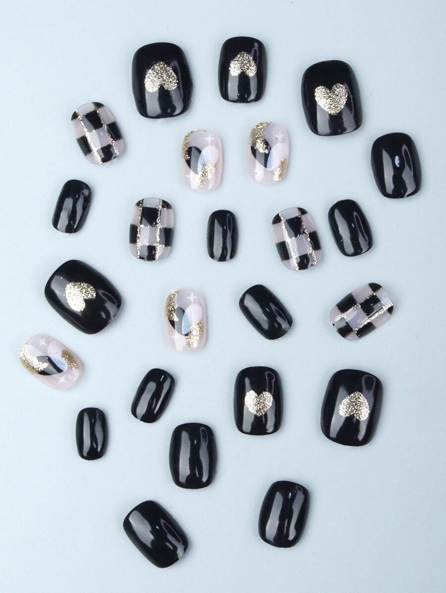 أظافر إصطناعية قصيرة بشكل بيضوي مكونة من 24 قطعة