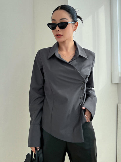 قميص أمامي بأزرار