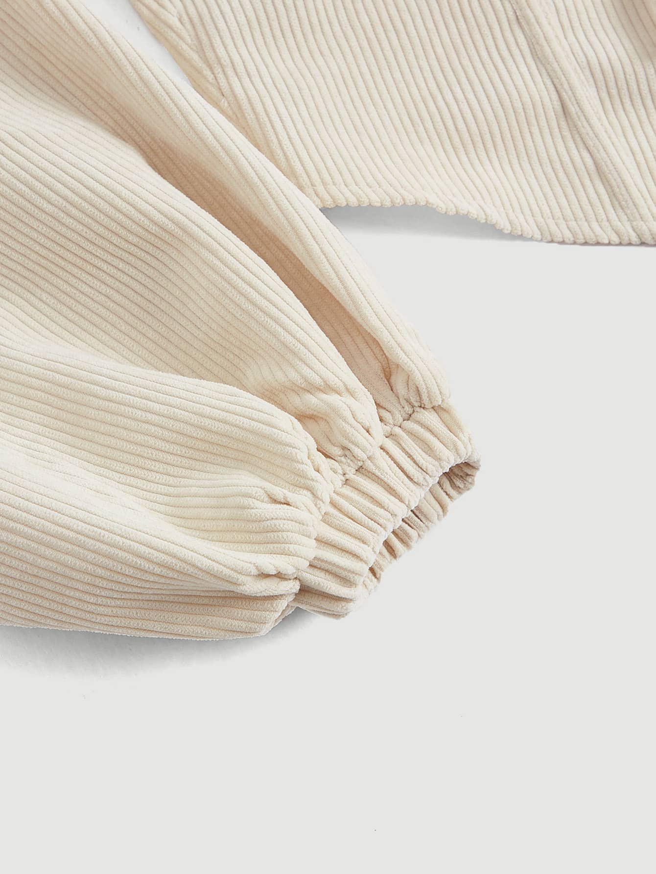 بلوزة قصيرة معقود من الأمام أكمام فانوس هافة باندانا