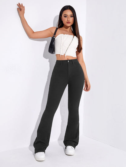 بنطلون جينز بساق واسع من الاسفل وبخصر عالي منحني