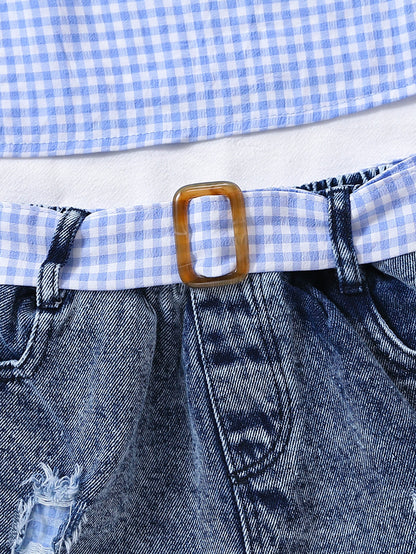 توب كاروهات جينغهام بكتف مكشوف وشورت دينيم ممزق بحزام طفلة صغيرة