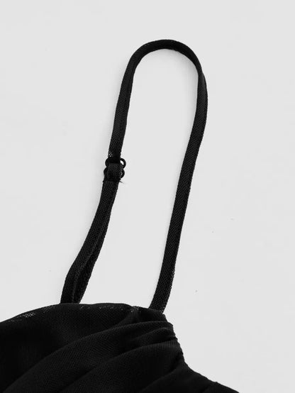 قميص أسود نسائي