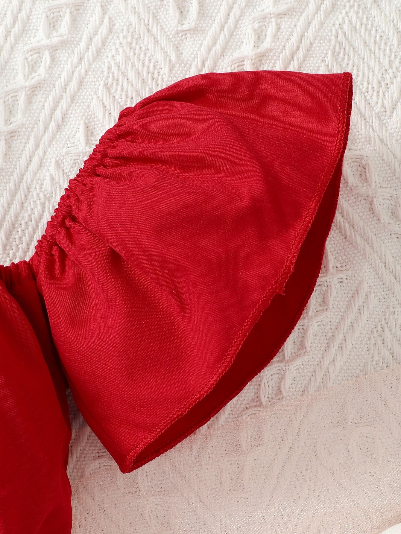 بلوزة بأكتاف و تنورة مخططة وحزام للرأس لفتاة الأطفال