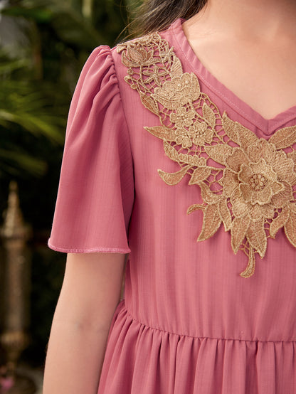 فساتين فتاة صغيرة