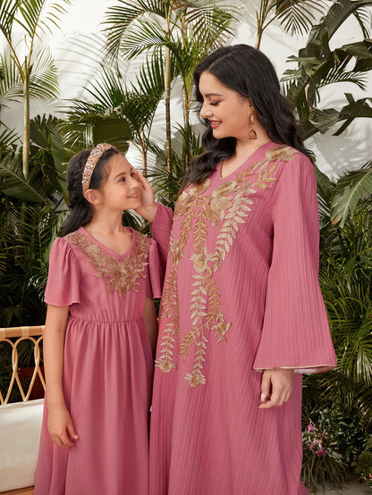 فساتين فتاة صغيرة