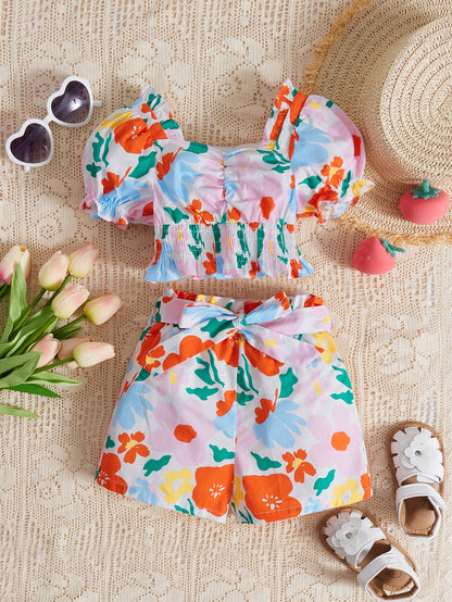 أطقم للأطفال البنات