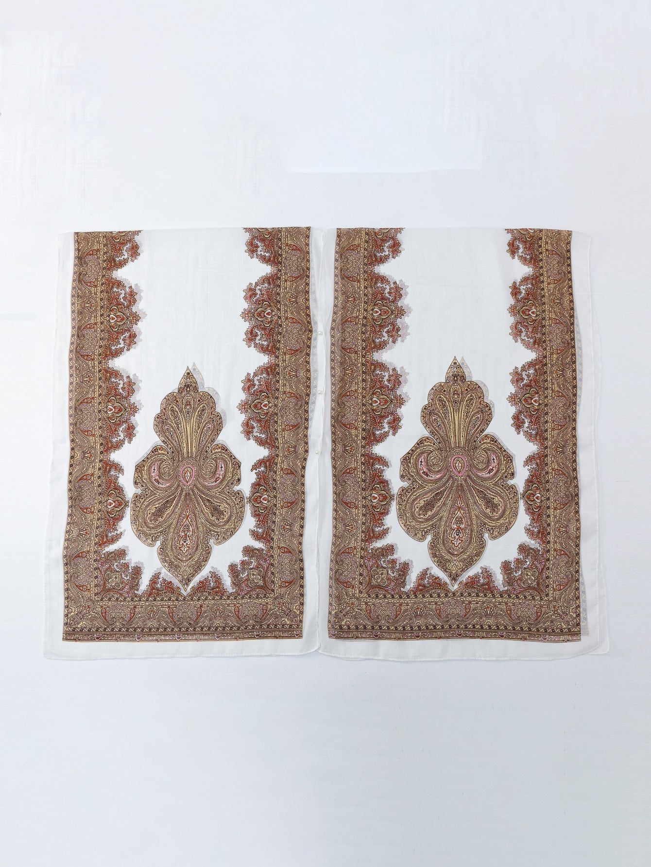 شال نمط بيزلي