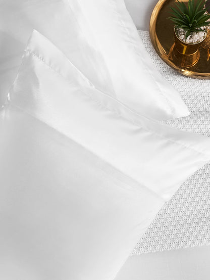 وسادة السرير