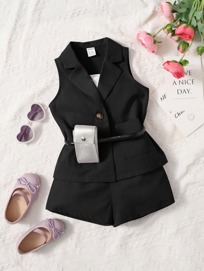 أطقم للأطفال البنات