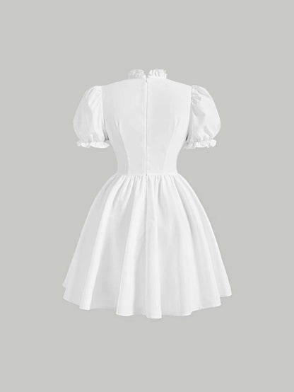 فستان رباط مقصوص امامي اكمام منتفخة