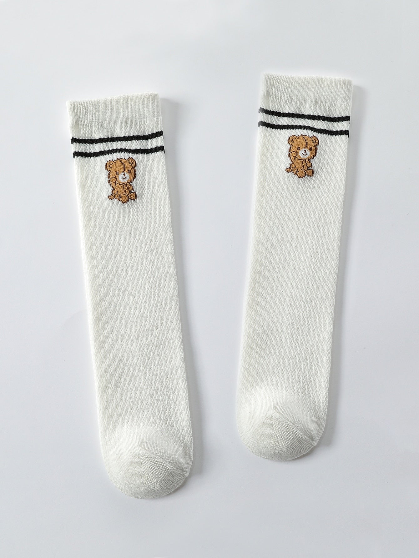 جوارب الأطفال