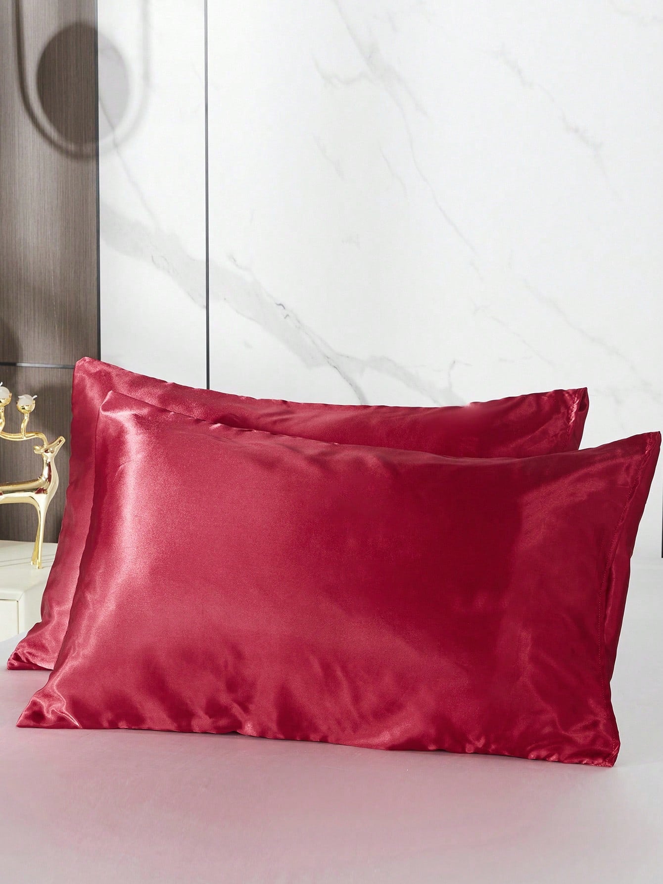 كيس وسادة موحد اللون ساتان، غطاء وسادة ناعم مع إغلاق مغلف لغرفة النوم، مستلزمات الفراش 2 قطعة