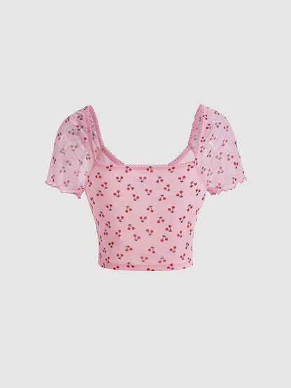 تي شيرت قصير بطباعة كرز معقود من الأمام