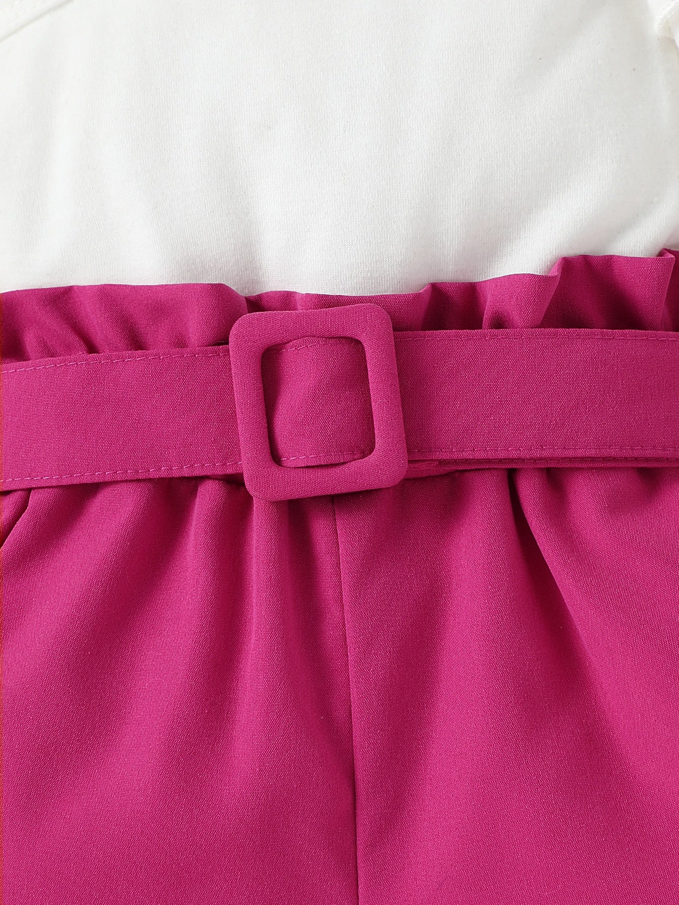 أطقم للأطفال البنات