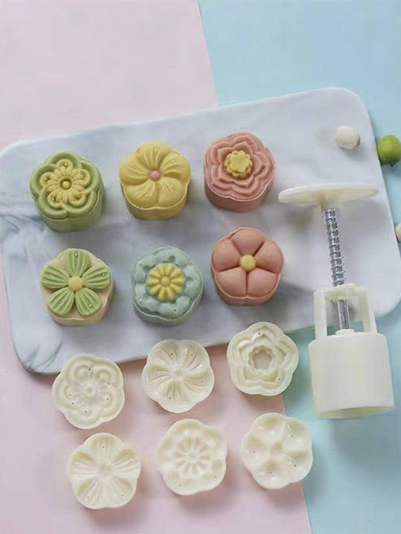 قواطع & مكابس الكوكيز