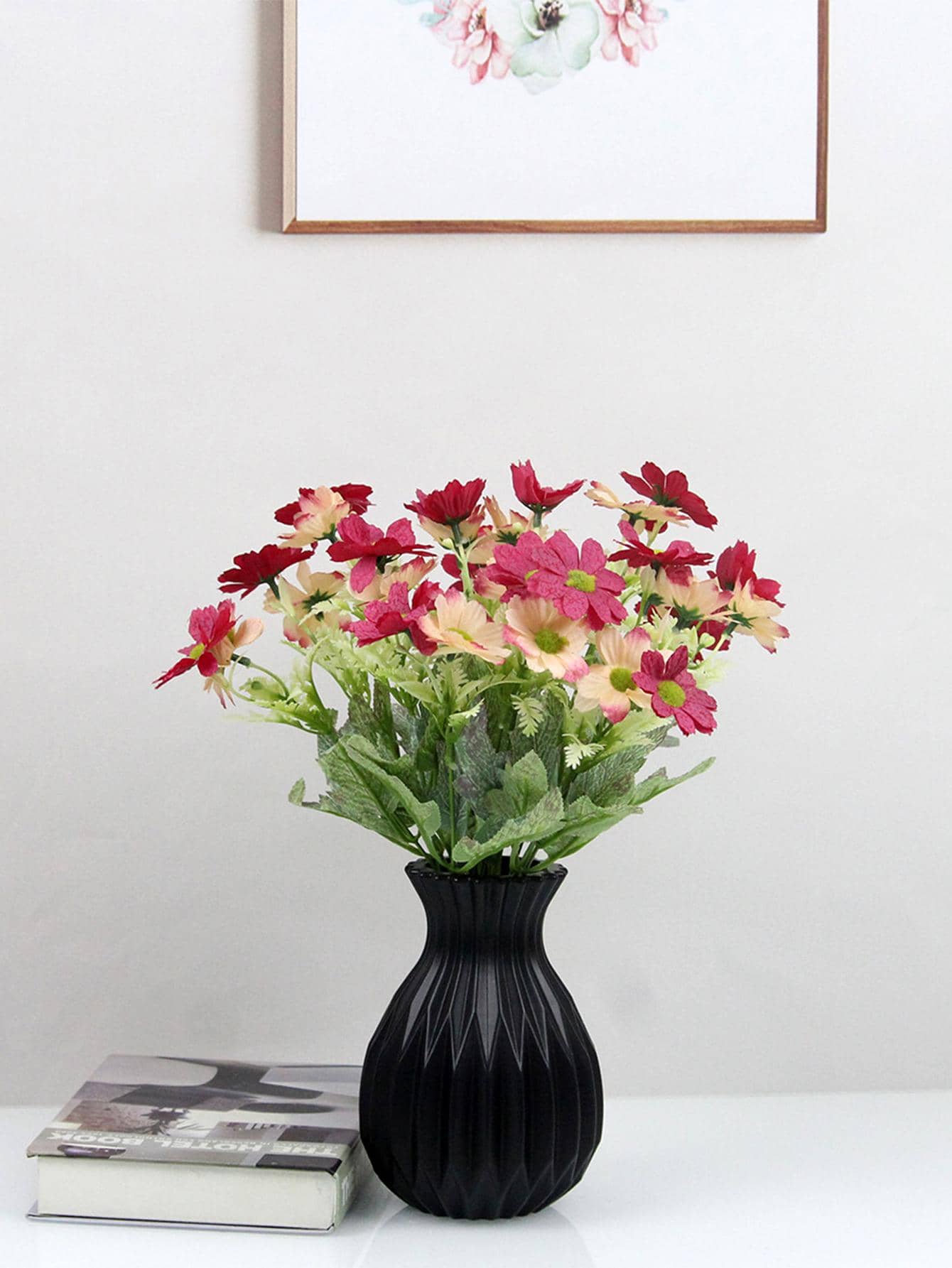 مزهرية بلاستيك زهرة أسلوب الشمال بلاستيك أسود بتصميم هندسي الى منزل قطعة واحدة