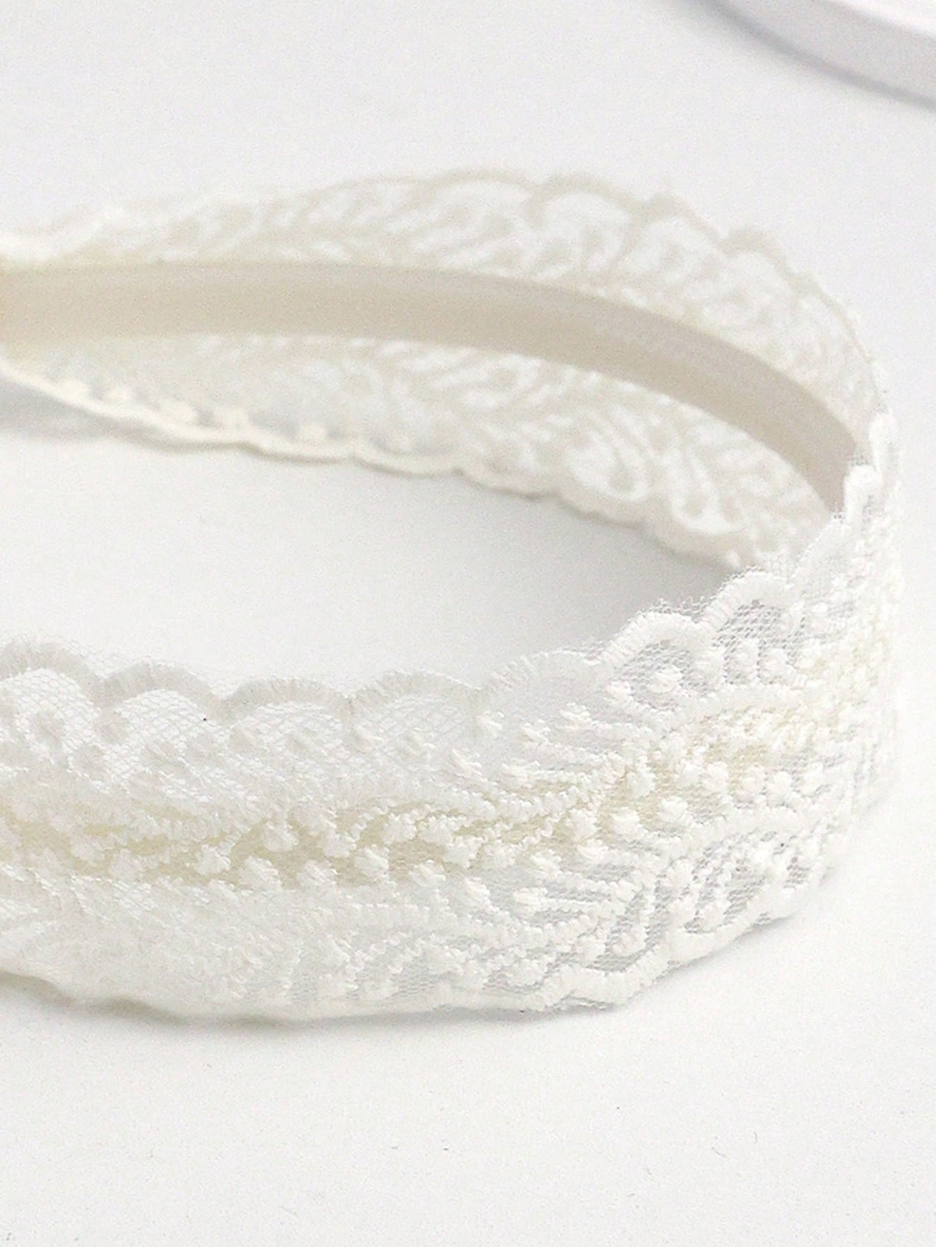 تاج رأس واسع مزخرف بالدانتيل بوهو