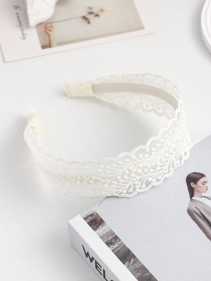 تاج رأس واسع مزخرف بالدانتيل بوهو