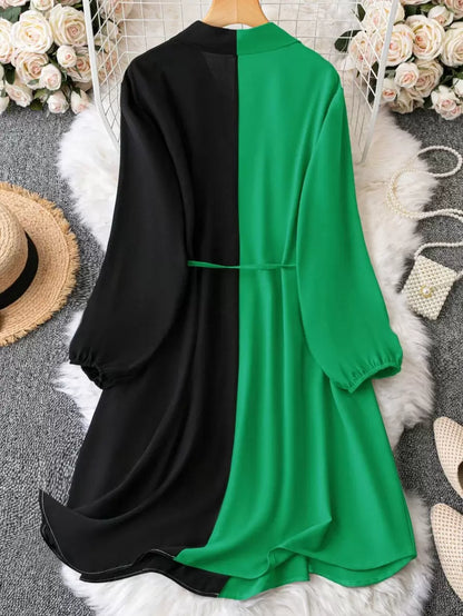 فستان قميص لونين حزام مقاس كبير