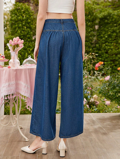 بنطلون جينز موحدة اللون مطوي ساق عريضة