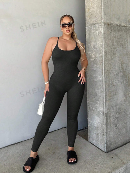 جمبسوت ضيق كامي موحدة اللون