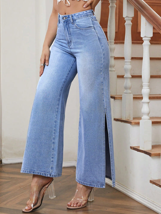 بنطلون جينز فتحة للفخذ ساق عريضة