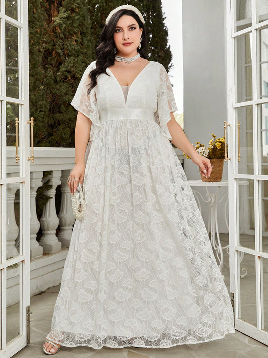 فستان زفاف اكمام فراشة دانتيل مقاس كبير