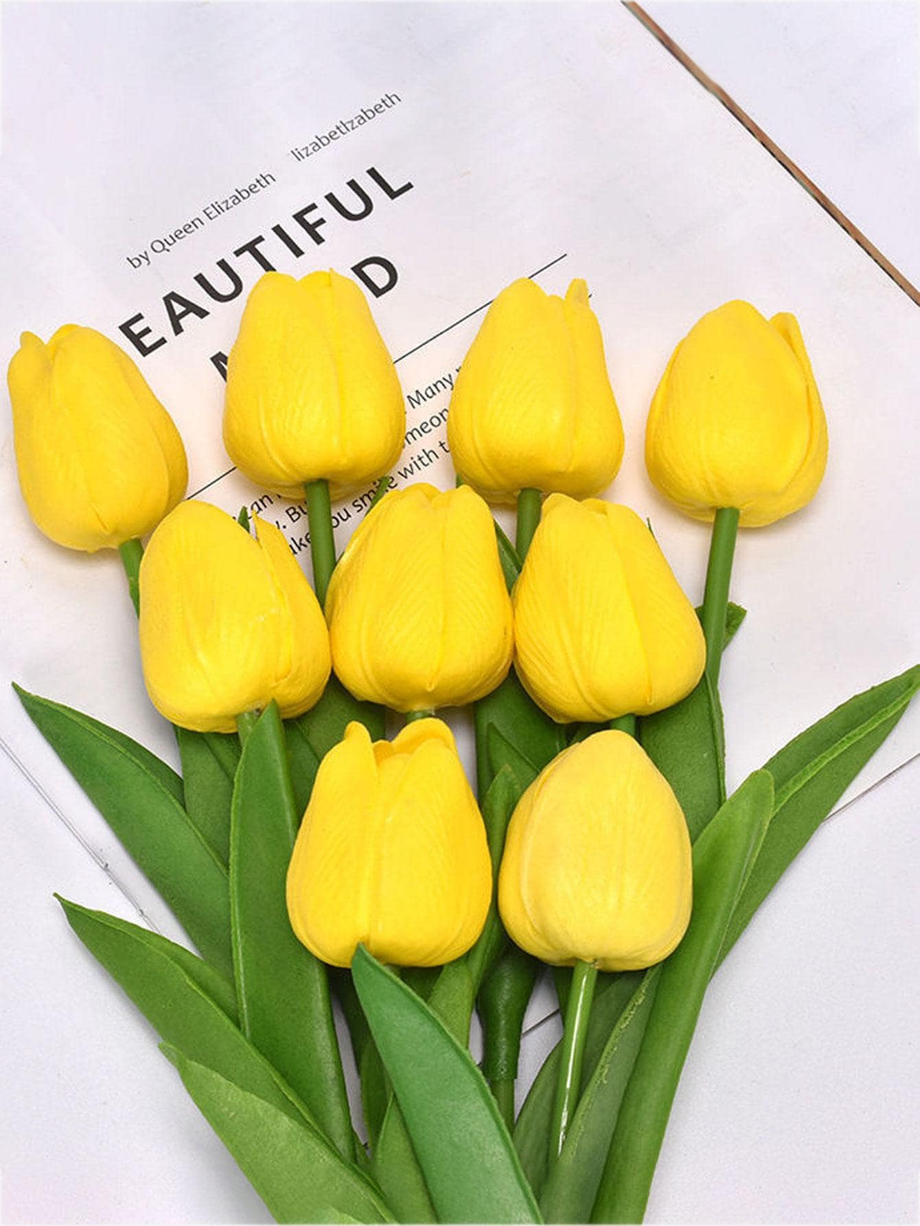 زهور اصطناعية