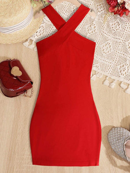 فستان أكتاف بدون أكمام بلون سادة مع تصميم متداخل للفتيات المراهقات