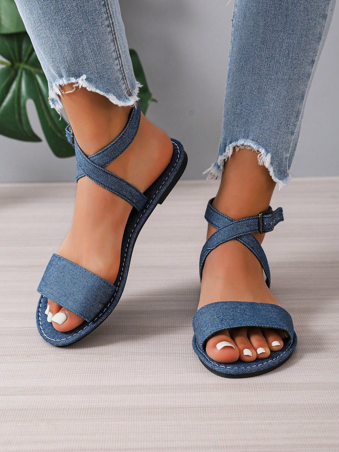 موضة أزرق صنادل الى أشرطة متقاطعة الصنادل حزام الكاحل