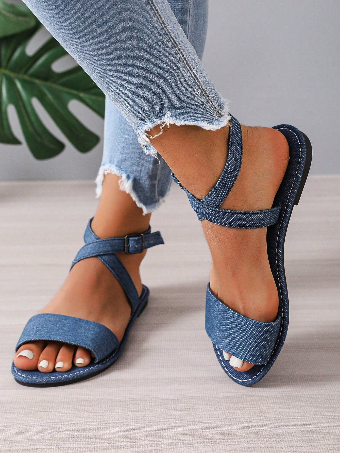 موضة أزرق صنادل الى أشرطة متقاطعة الصنادل حزام الكاحل