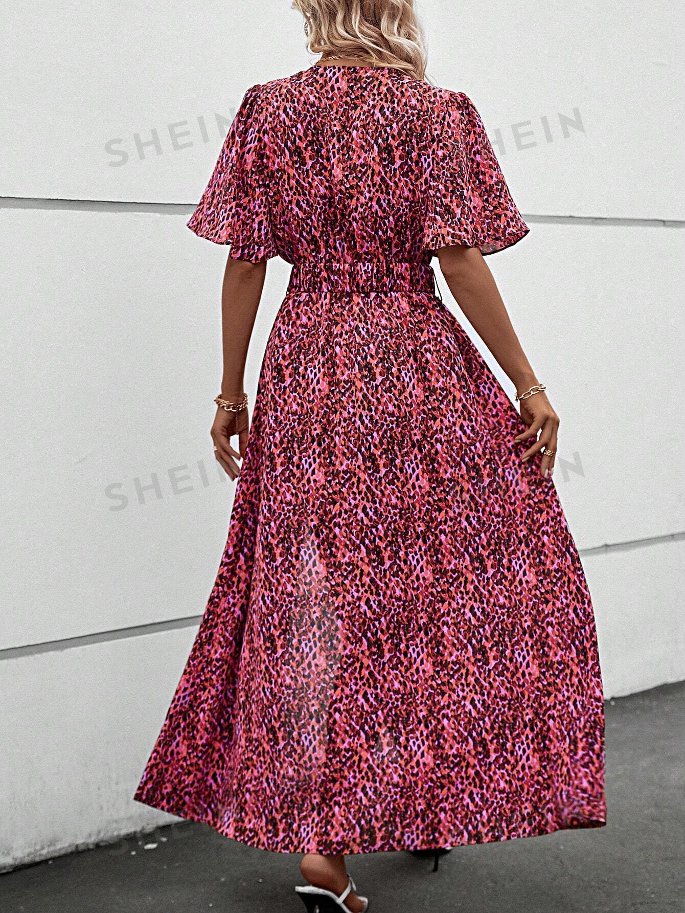 فستان بحزام طباعة شامل اكمام فراشة فتحة للفخذ