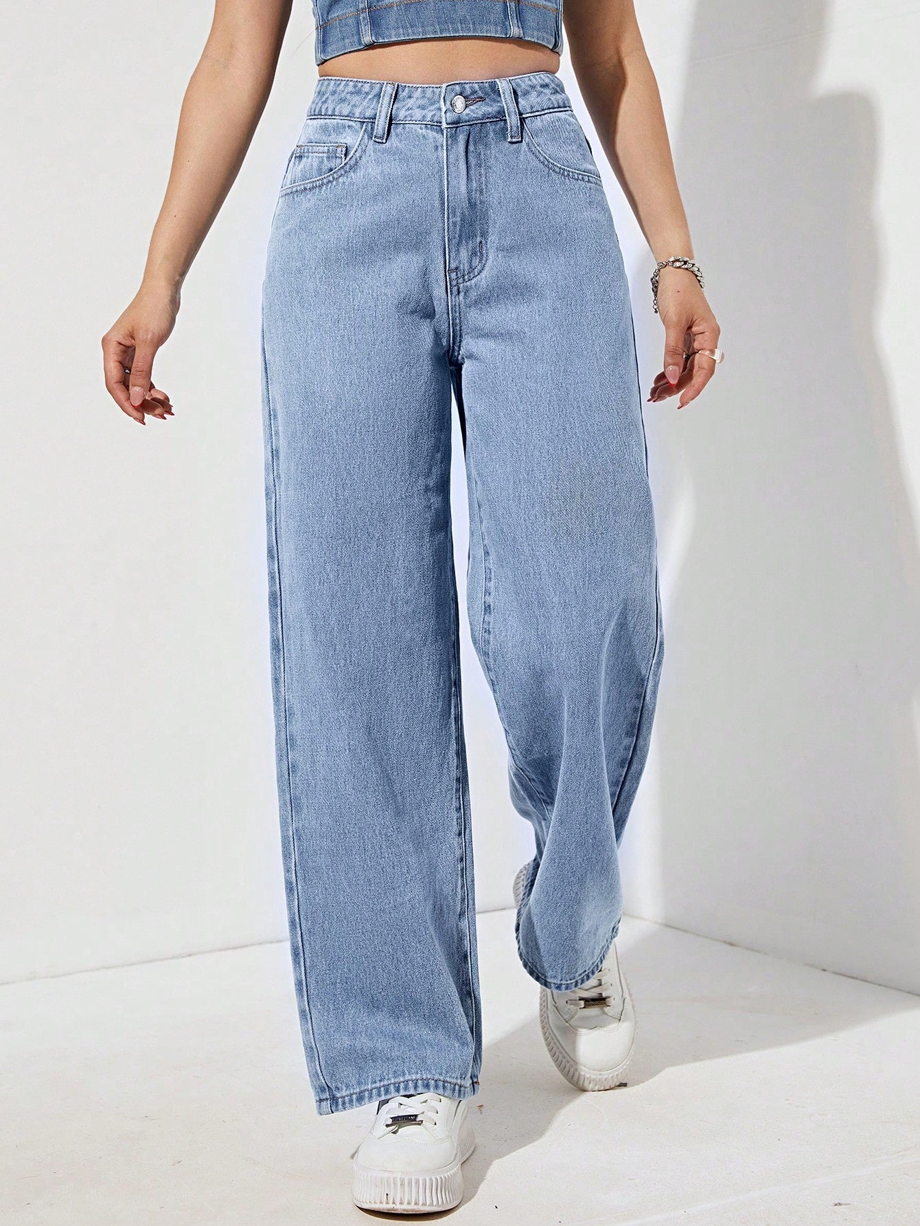 بنطلون جينز موحدة اللون خصر عالي ساق عريضة