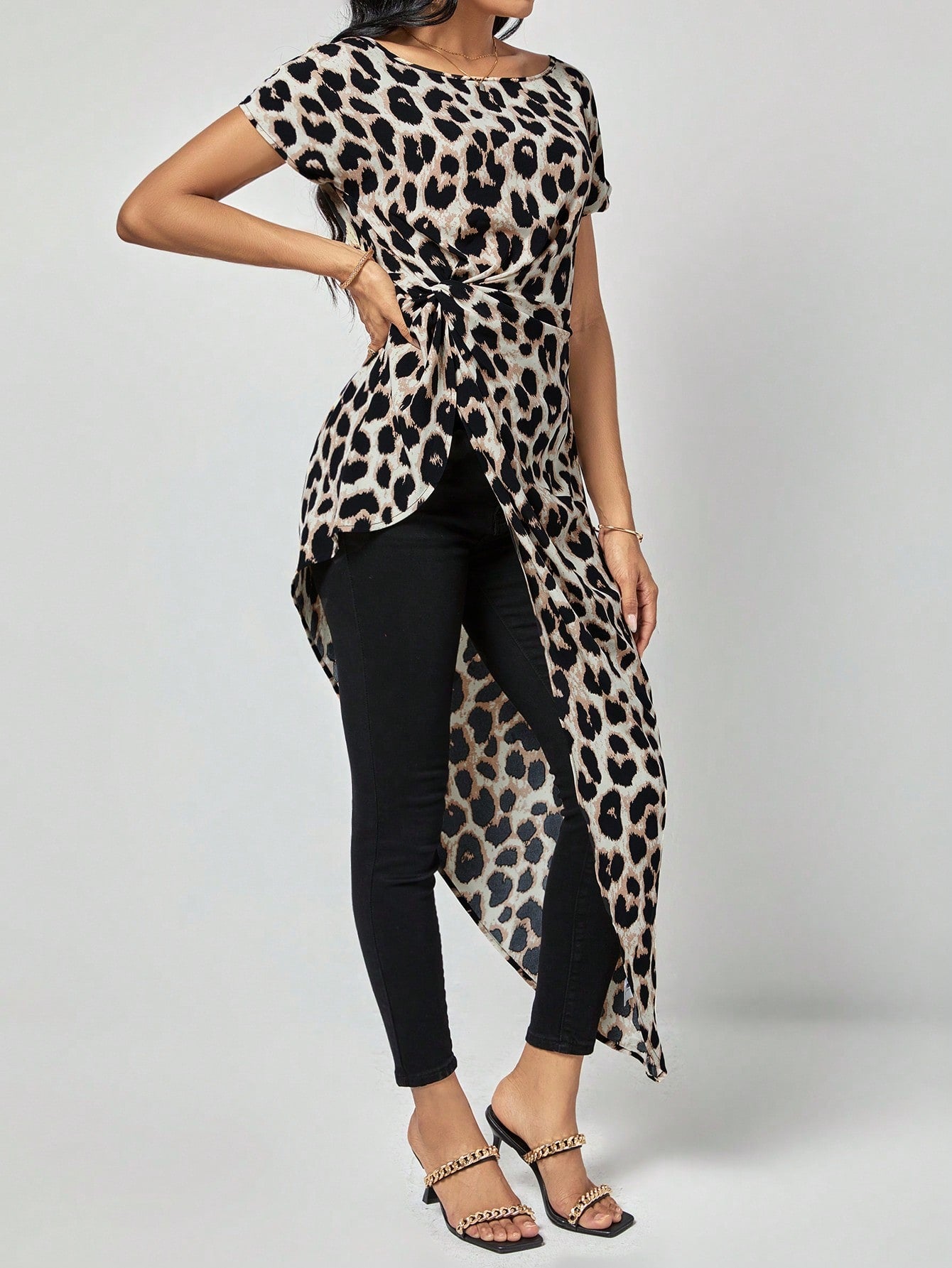 بلايز نسائية