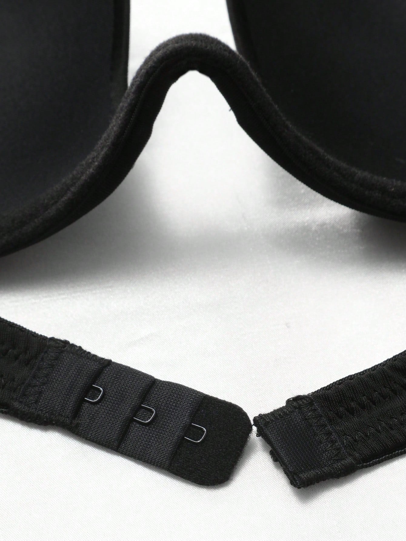 حمالة صدر مرفوع بسيط