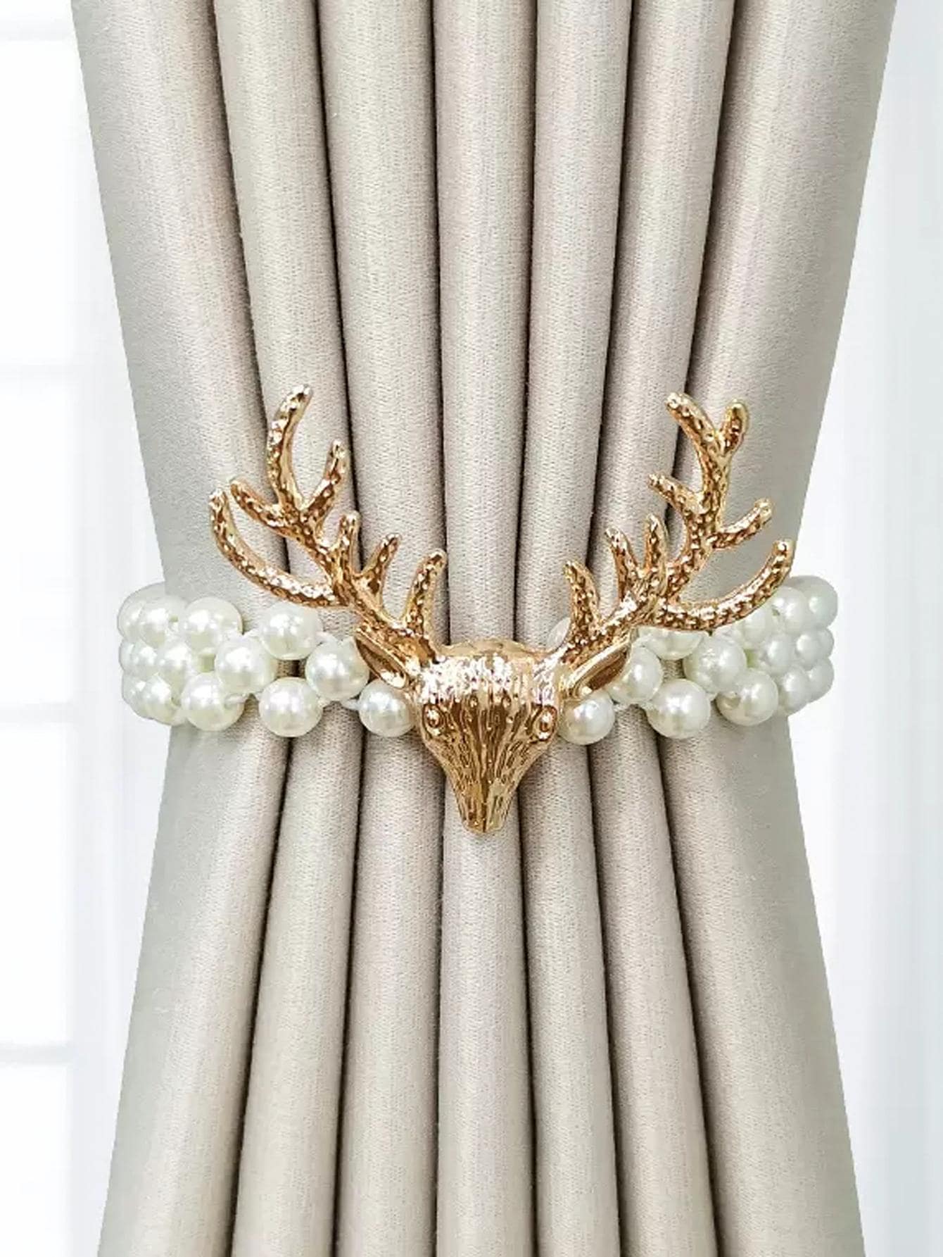 اكسسوارات ستائر زخرفية