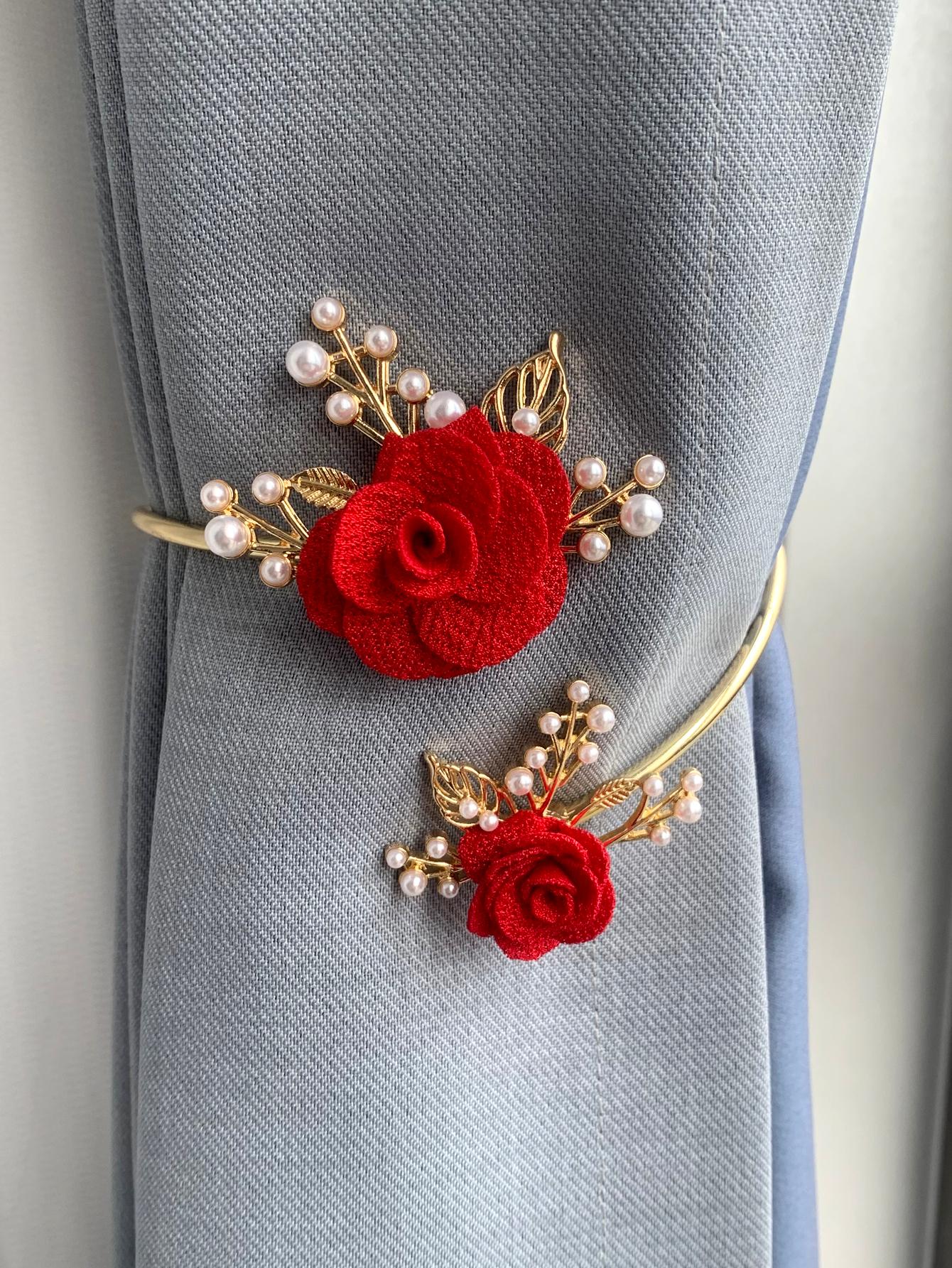 ستارة يربك مزخرف بزهر قطعة واحدة