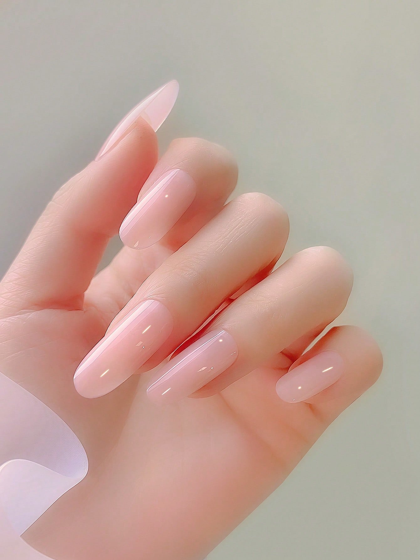 قطعة أظافر صناعية بسيطة ولاصق أظافر
