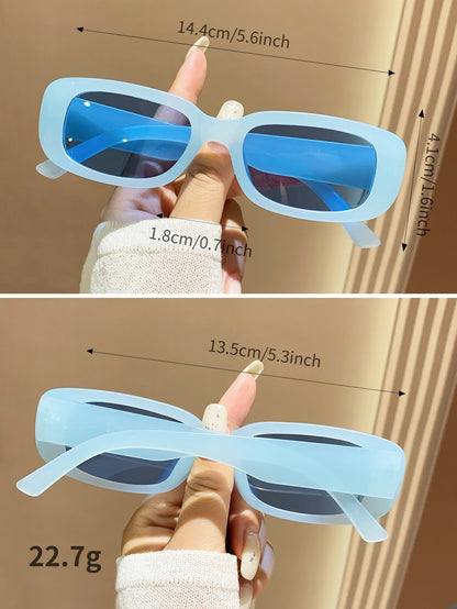 زوج نظارات بإطار بلاستيكي مربع صيفي رياضي موضة للنساء كإكسسوارات شاطئية