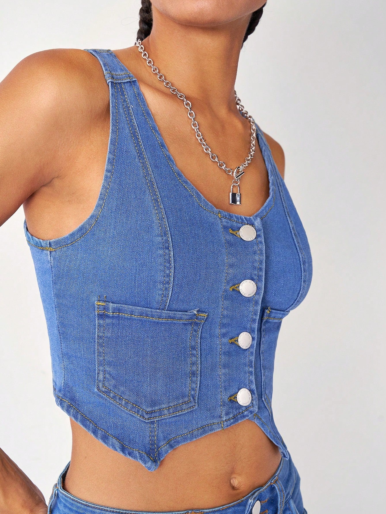 لباس علوي تانك أزرار أمامية قصير دنيم