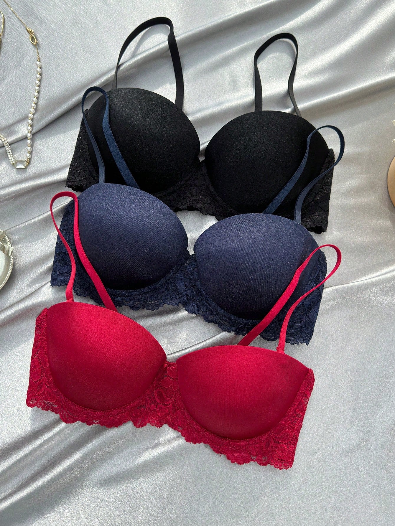 حمالة صدر دانتيل متباين اللون حلقة معدني 3 قطع