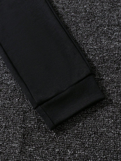 طقم عصري مكون من قطعتين للأولاد الصغار