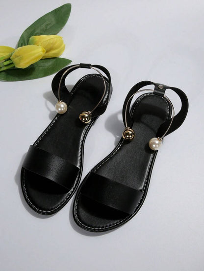 صنادل نسائية