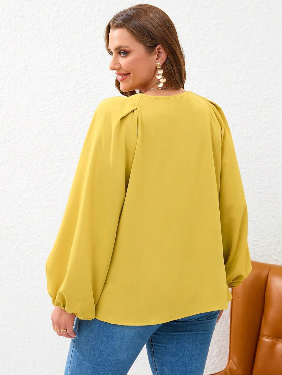 بلوزة أكمام فانوس مقاس كبير