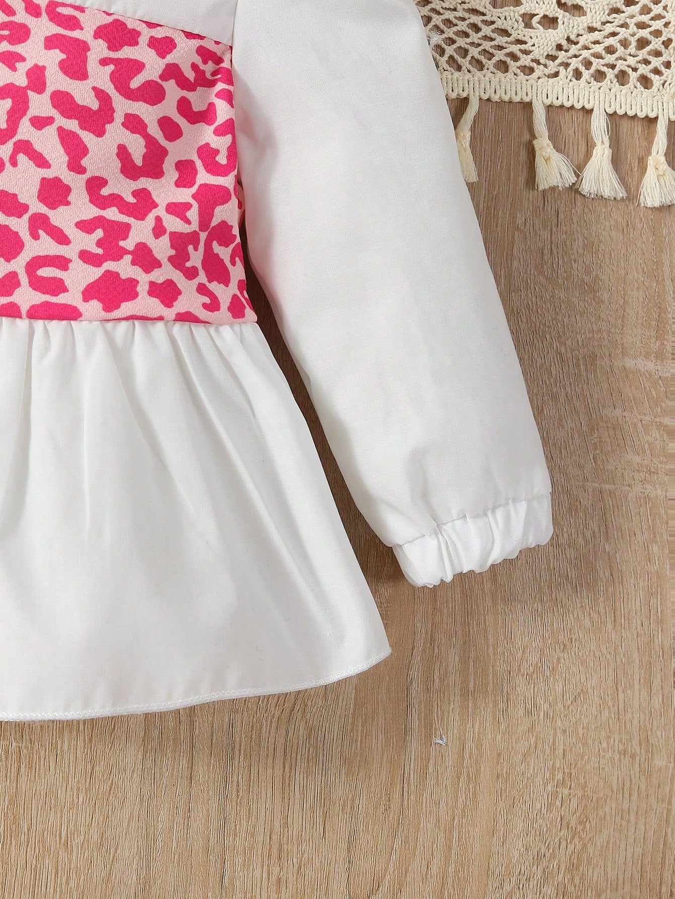 للبنات الاطفال طباعة الفهد لباس علوي مطوي الثنايا & بنطلون بساق واسع