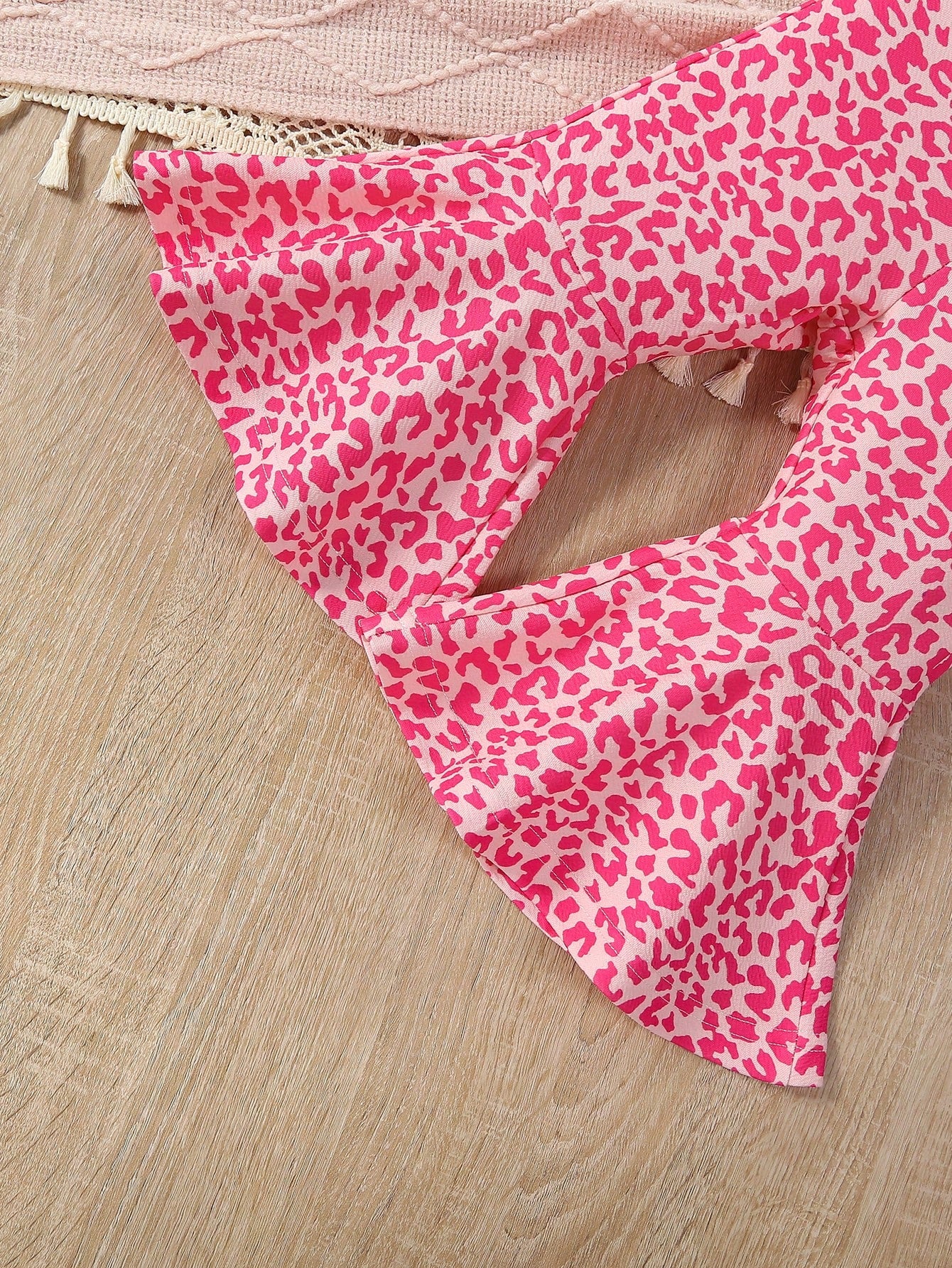 للبنات الاطفال طباعة الفهد لباس علوي مطوي الثنايا & بنطلون بساق واسع